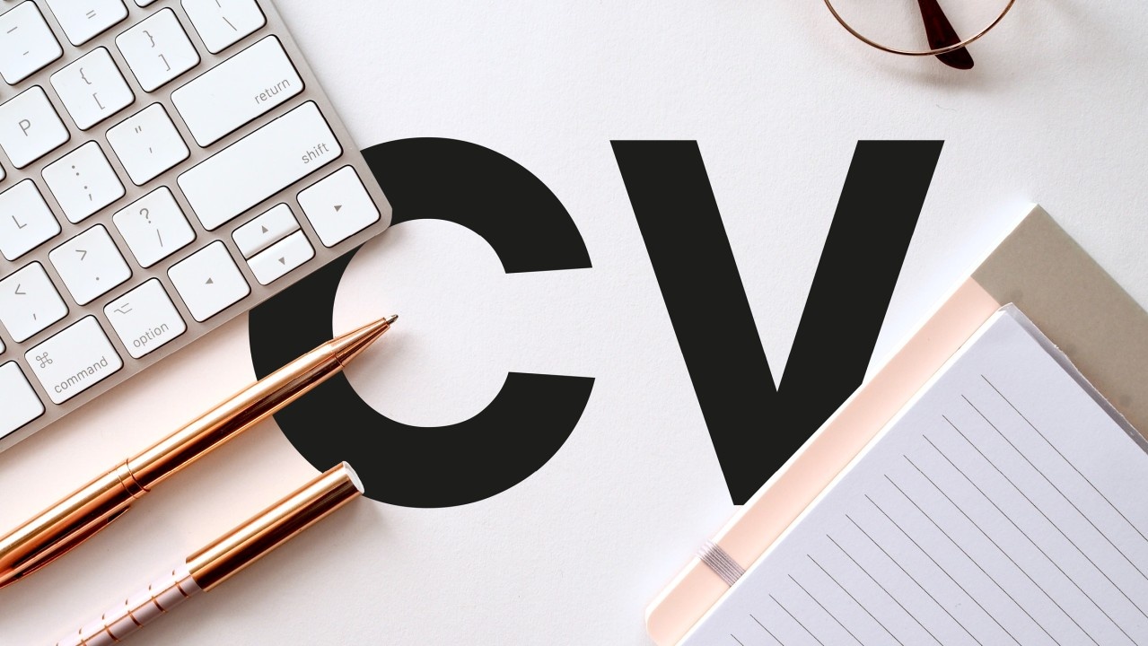 a keyboard and pen on a white surface - CV trends